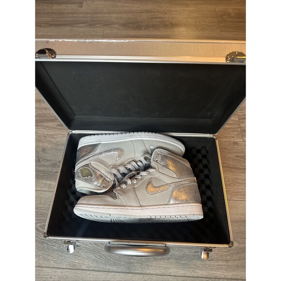 Air Jordan 1 Retro Silver High 25th Anniversary mens 11 - MINT ? Look! main image 13
